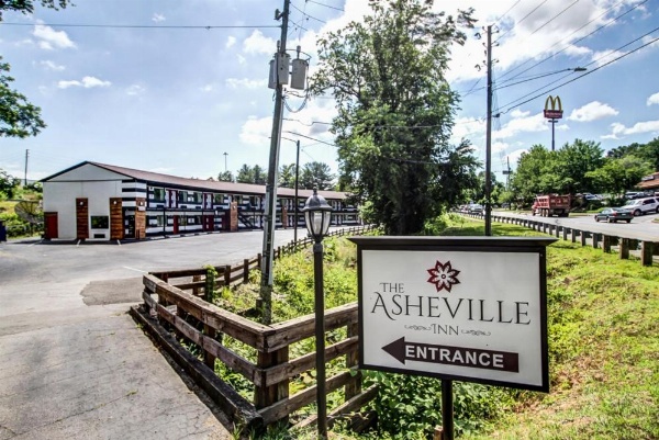 The Asheville Inn image 21